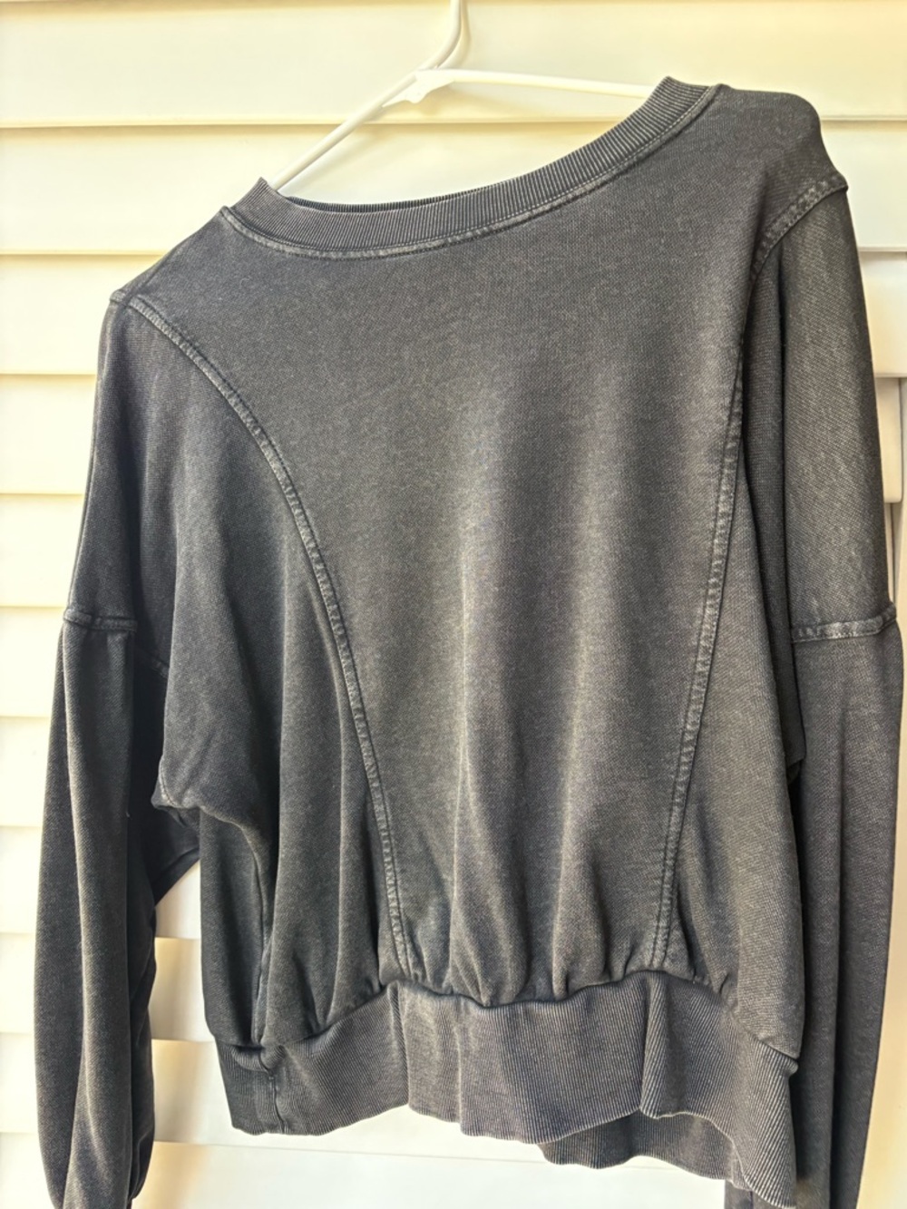 NWOT Washed Black Women's Pullover Sweatshirt